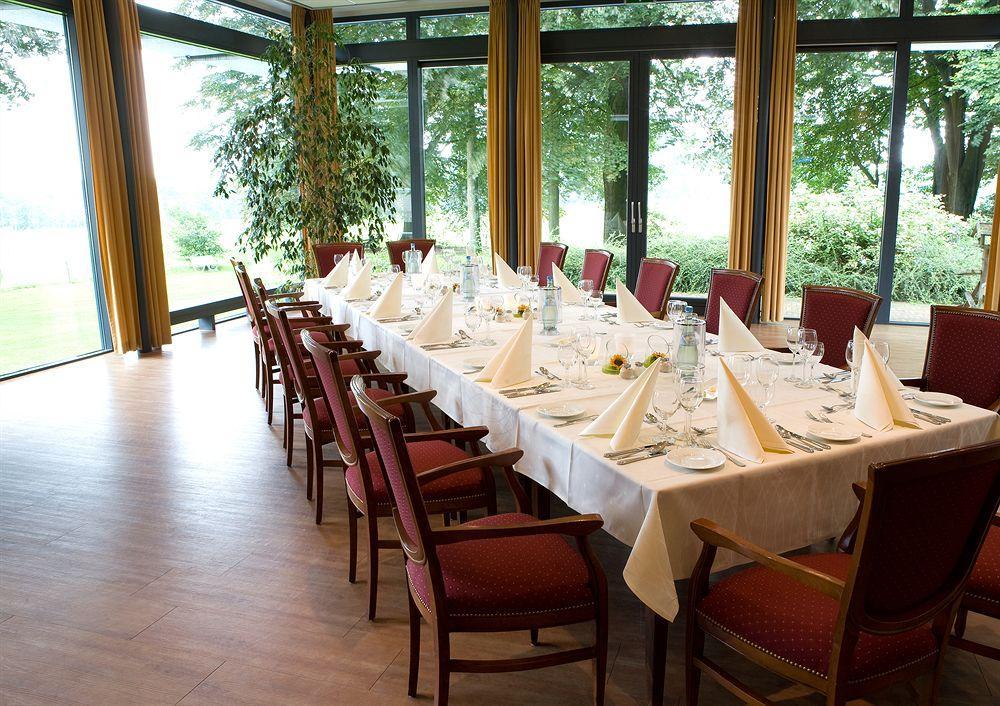 Fletcher Hotel-Restaurant Paasberg Лохем Экстерьер фото