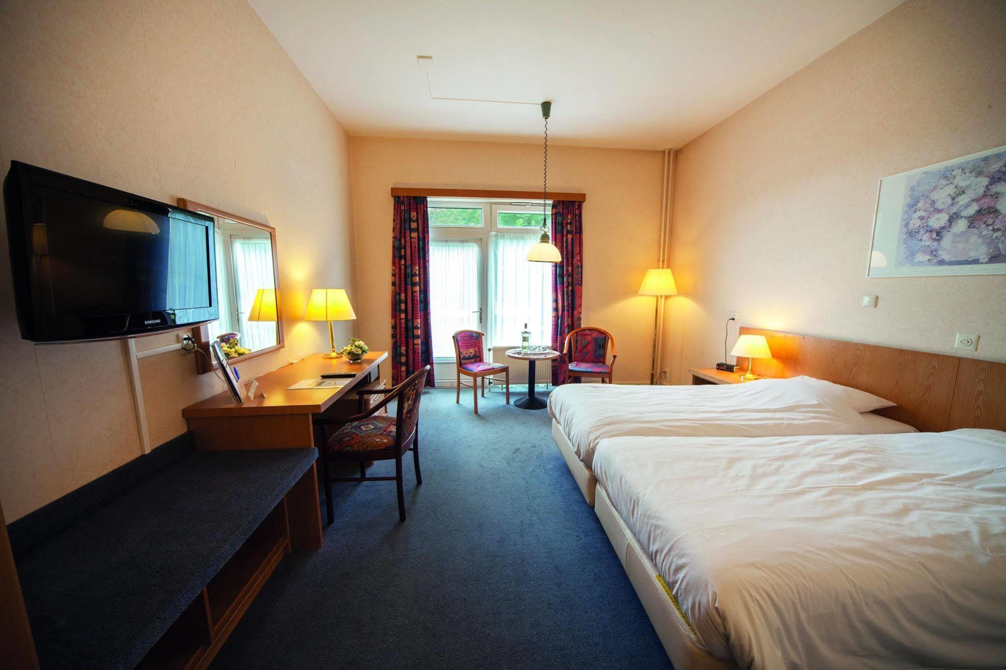 Fletcher Hotel-Restaurant Paasberg Лохем Экстерьер фото
