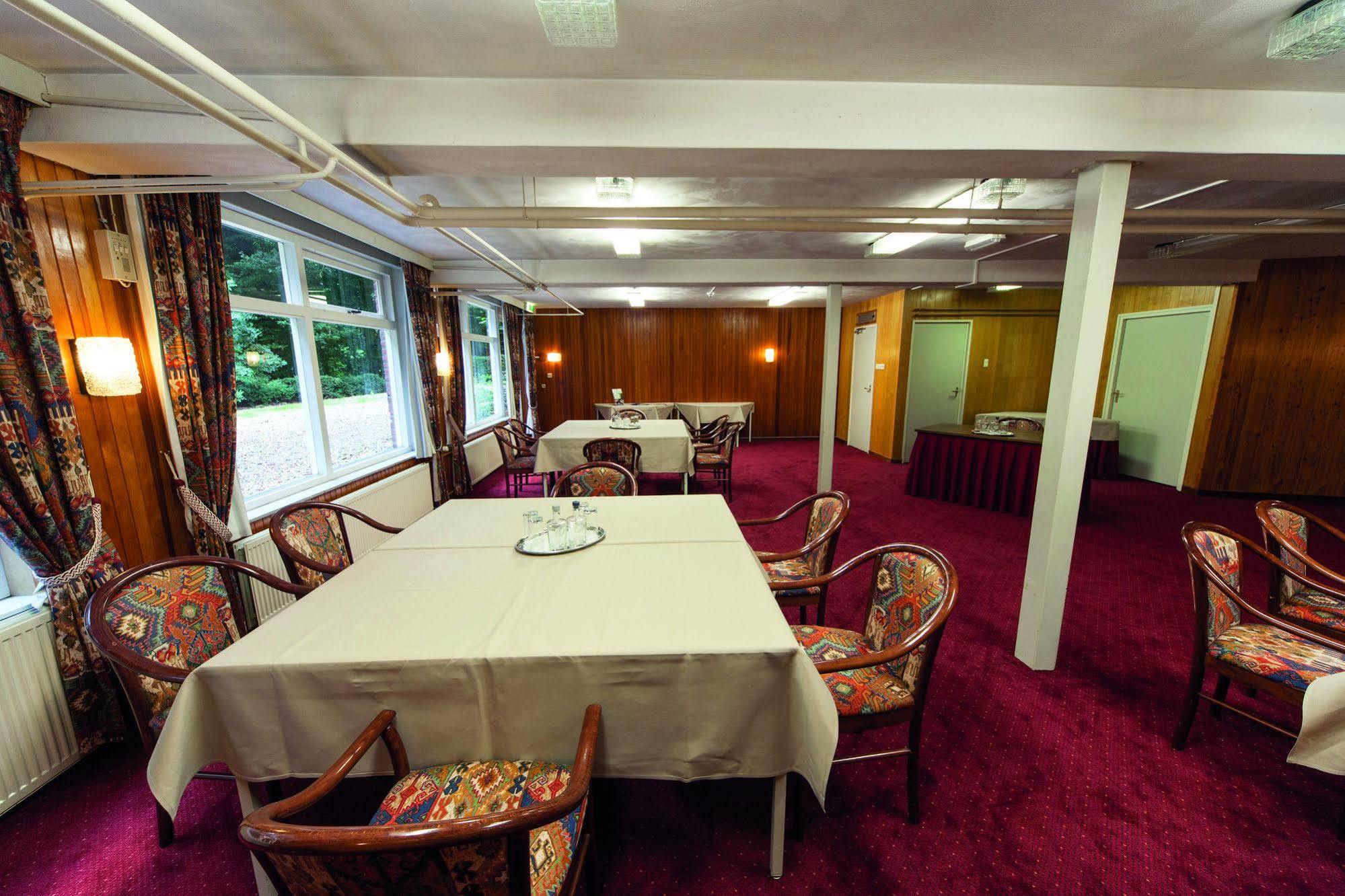 Fletcher Hotel-Restaurant Paasberg Лохем Экстерьер фото